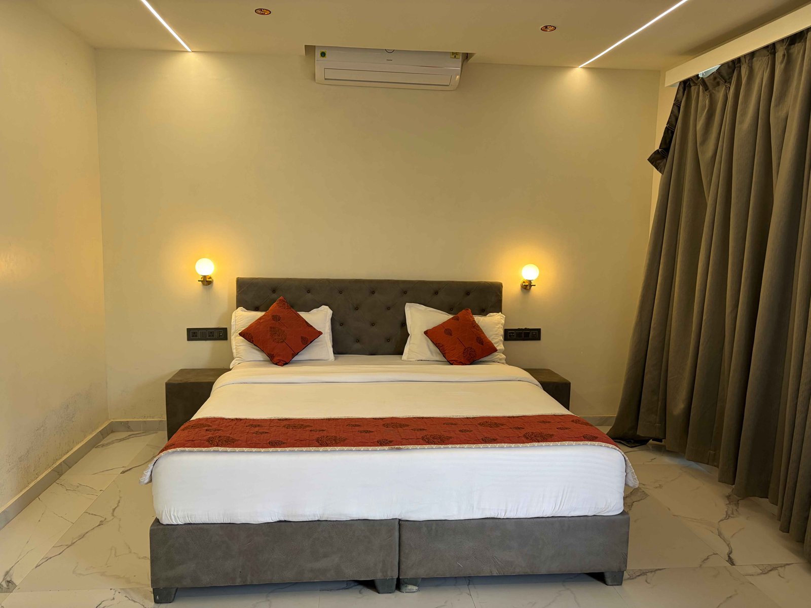 Minimalist interior design with warm natural materials